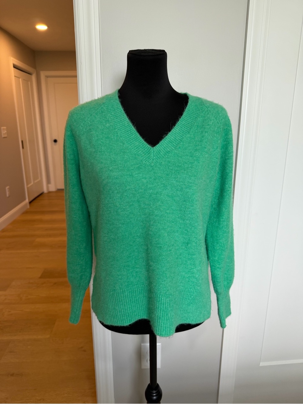 LOFT V-Neck Cozy Women's Sweater in Mint Green